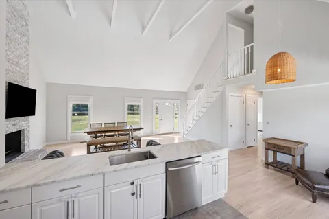 $2,495,000 | 107 Seven Ponds Road, Water Mill, NY 11976