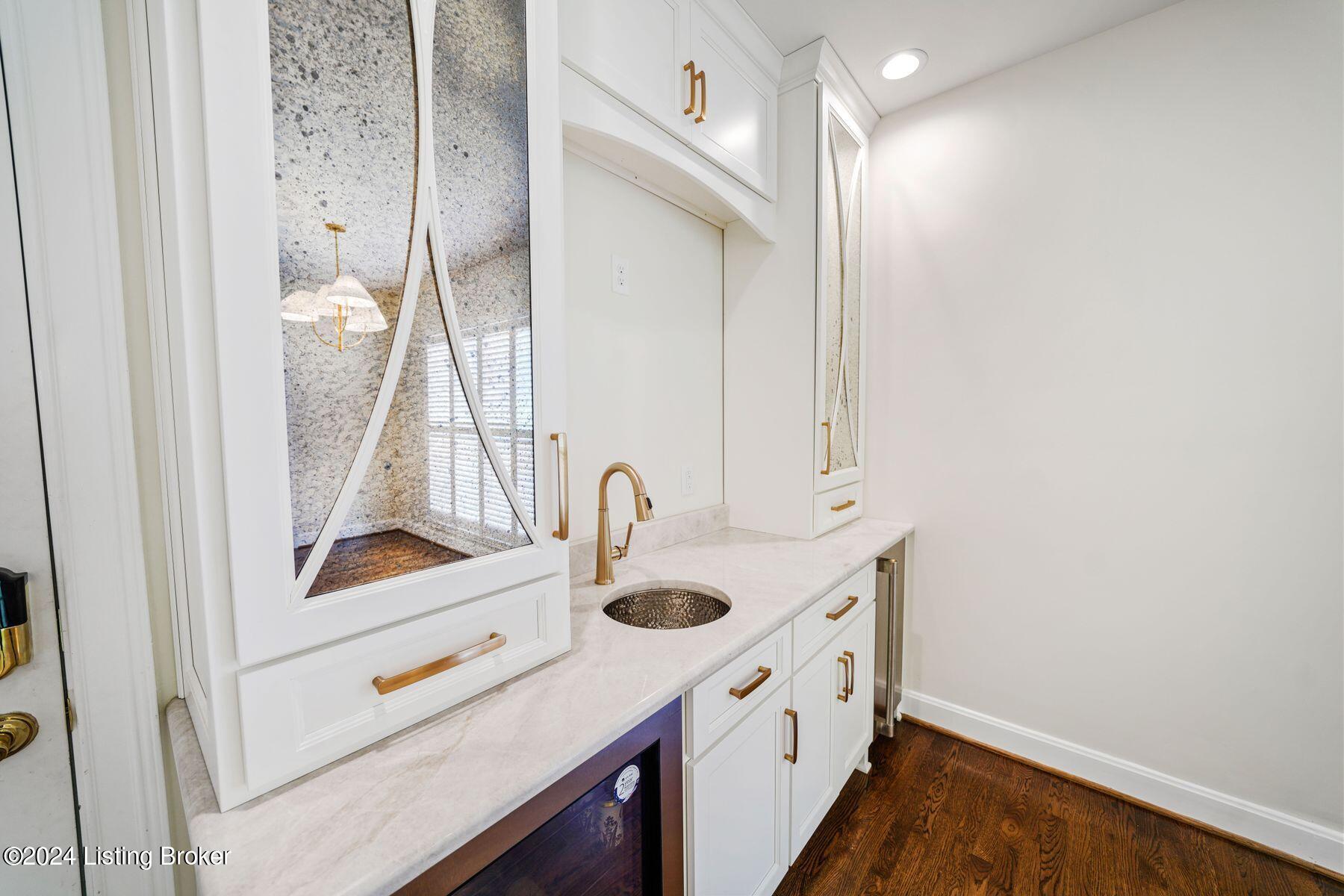 4206 Rivers Edge Court Louisville, KY 40222 - Photo 26 of 101 photo_online_024