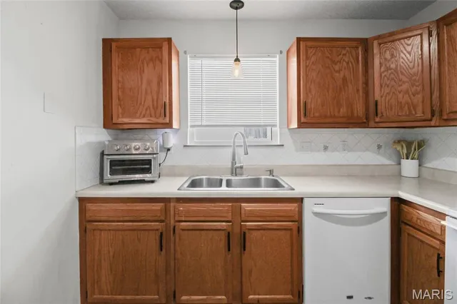 $210,000 | 720 Valentine Street, Festus, MO 63028