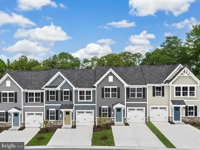 $2,400 | 538 Old Lime, Sandston, VA 23150