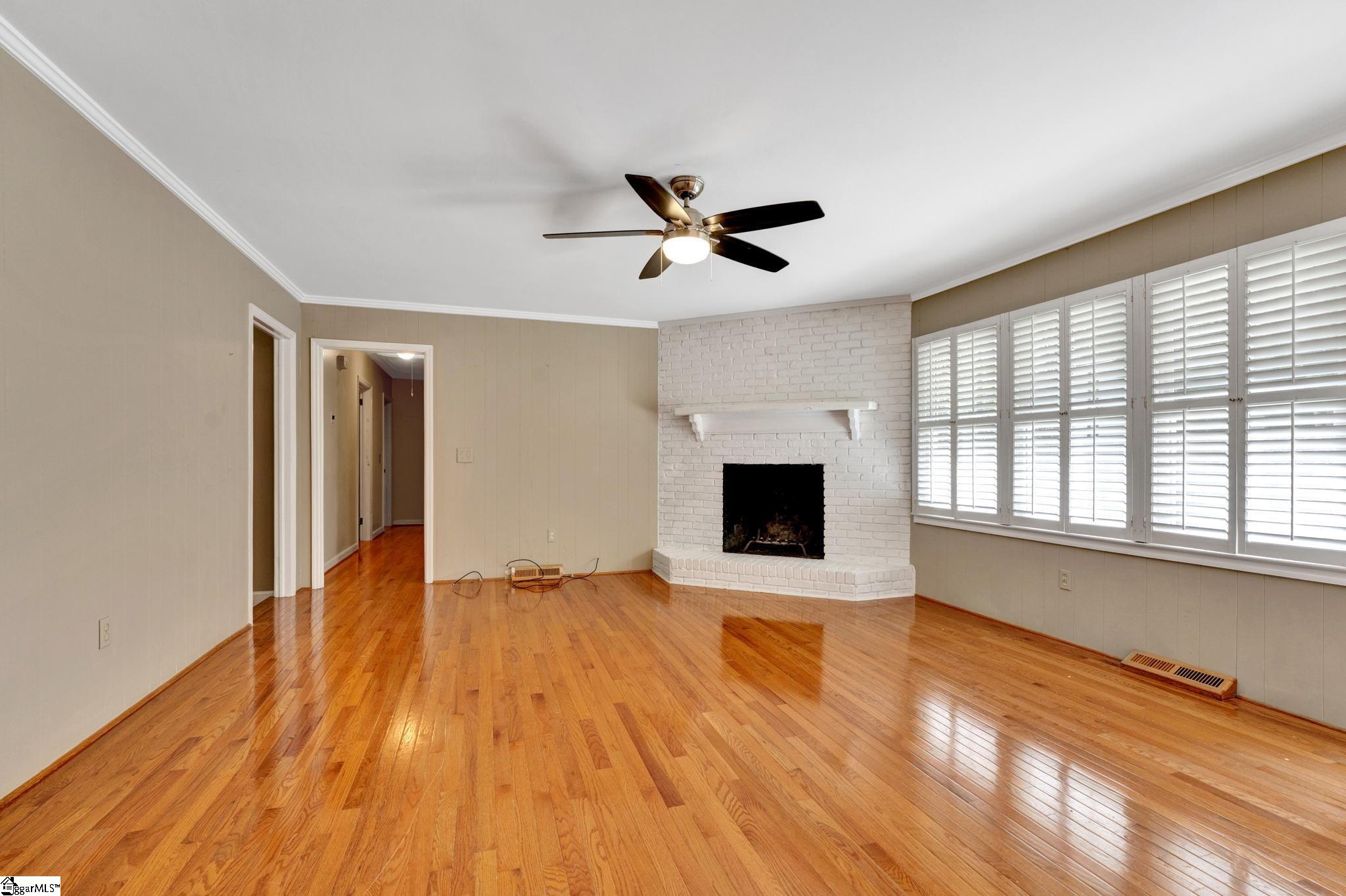 3 Hillbrook Road Taylors, SC 29687 - Photo 4 of 23 Gallery Image 4