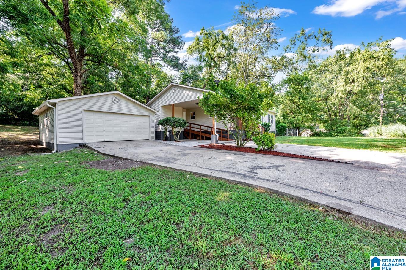 2105 Fulton Road Fultondale, AL 35068 - Photo 3 of 34