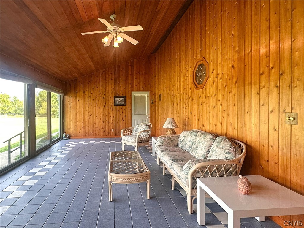 2354 Middle Road Oneida, NY 13409 - Photo 31 of 50