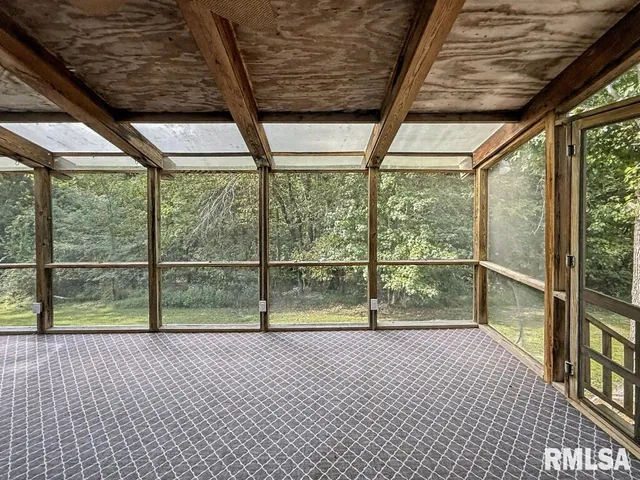 $314,900 | 39 Butternut Hill Drive, Carbondale, IL 62903