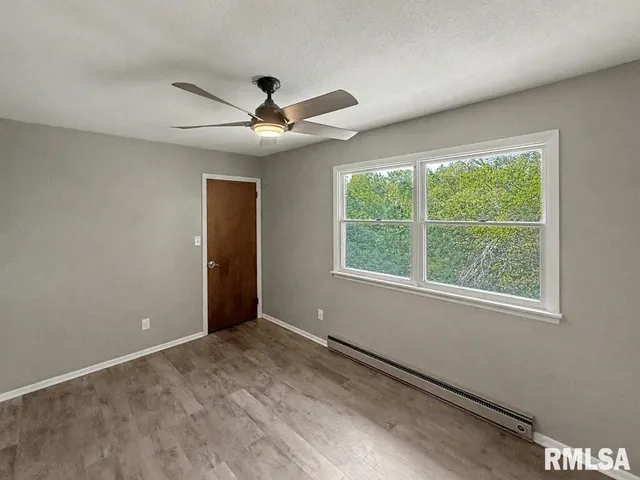 $314,900 | 39 Butternut Hill Drive, Carbondale, IL 62903