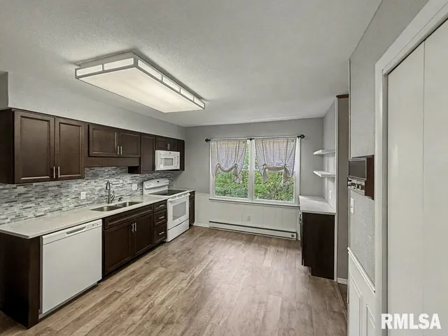 $314,900 | 39 Butternut Hill Drive, Carbondale, IL 62903