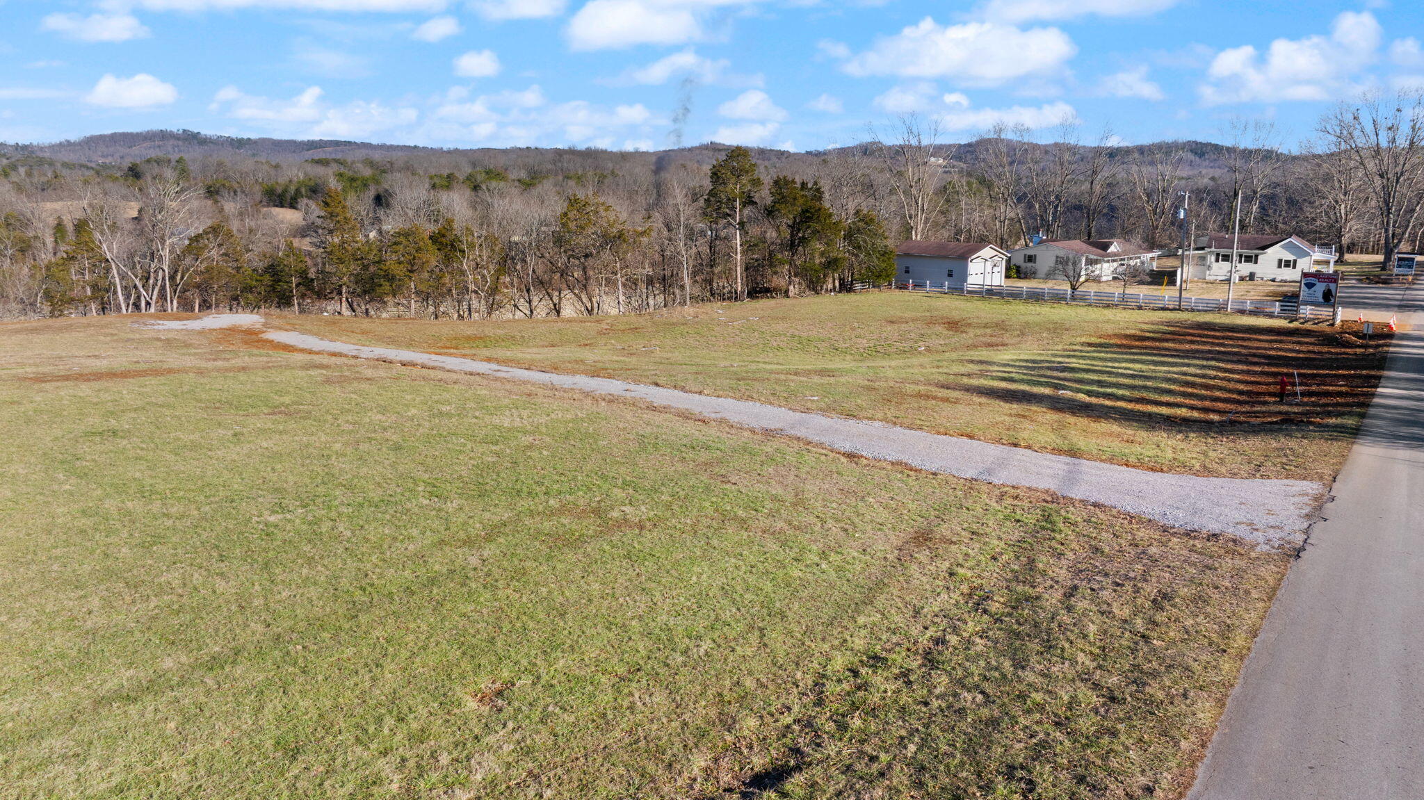1 Colyer Road Bronston, KY 42518 - Photo 27 of 35 26-web-or-mls-DJI_20260213161547_0377_D