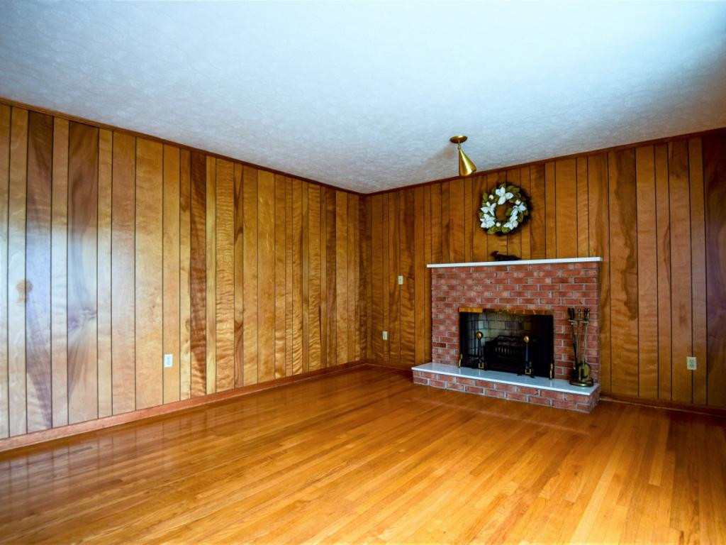 537 Bays View Road Kingsport, TN 37660 - Photo 2 of 36 Photo 2