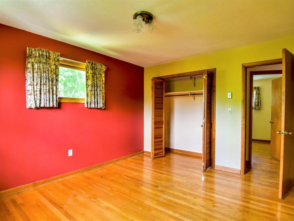 537 Bays View Road Kingsport, TN 37660 - Photo 24 of 36 Photo 24