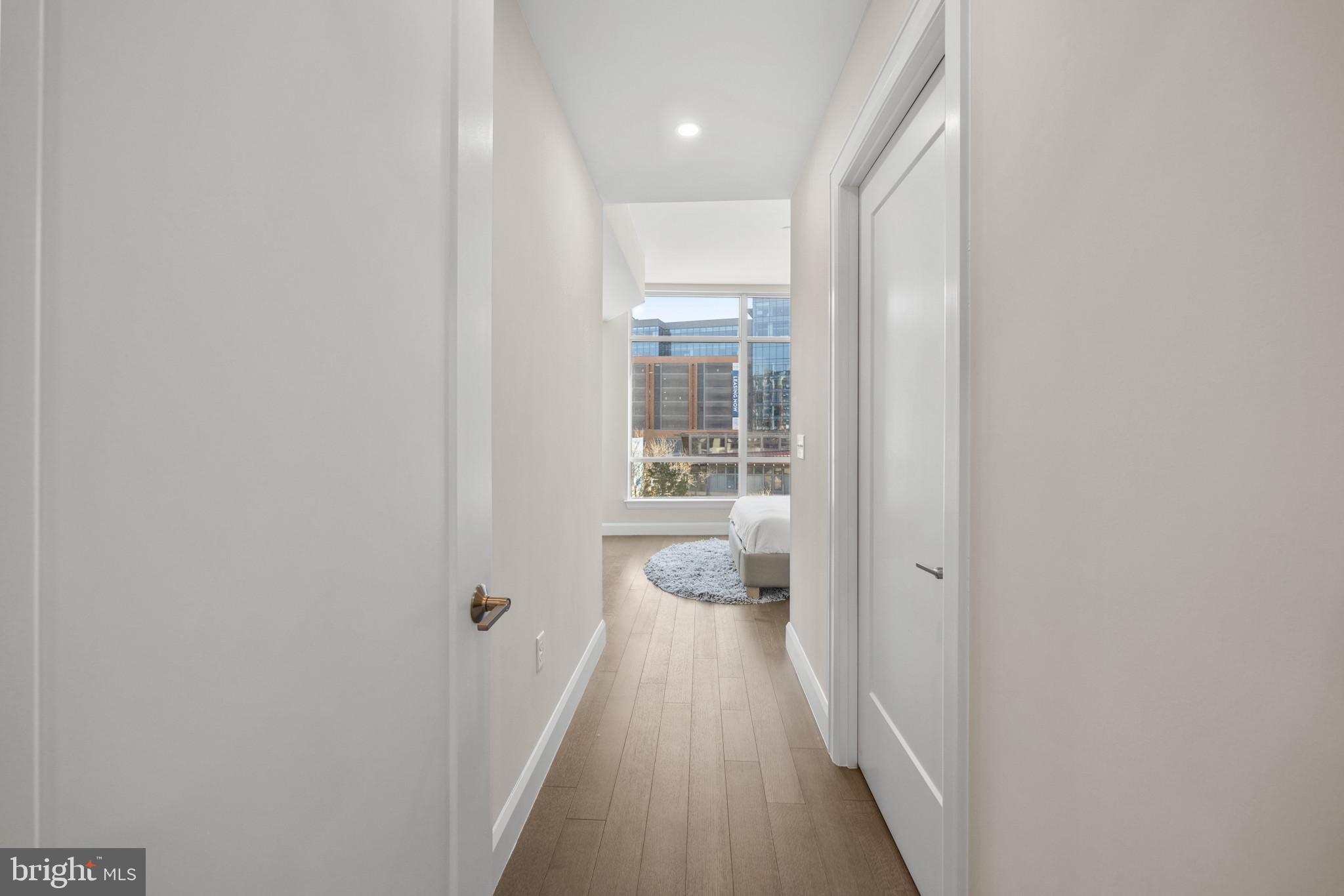 1330 Lancaster Street, Unit C601 Baltimore, MD 21231 - Photo 11 of 32