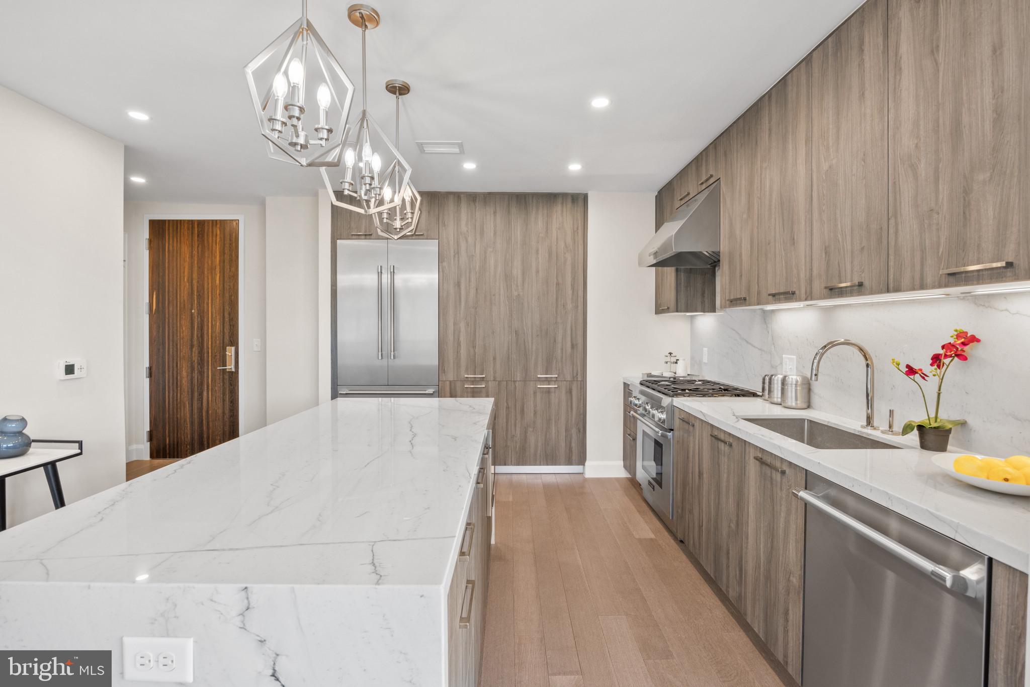 1330 Lancaster Street, Unit C601 Baltimore, MD 21231 - Photo 6 of 32