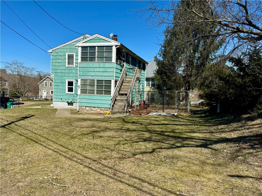 216 Ward Street Woonsocket, RI 02895 - Photo 4 of 19