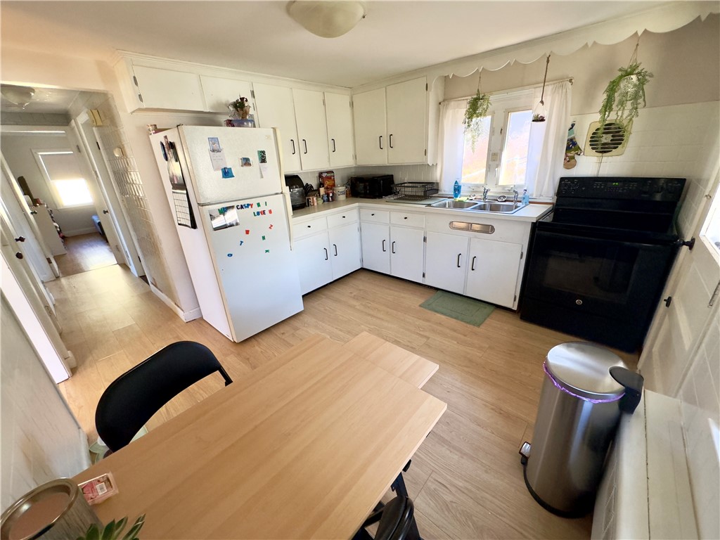 216 Ward Street Woonsocket, RI 02895 - Photo 9 of 19