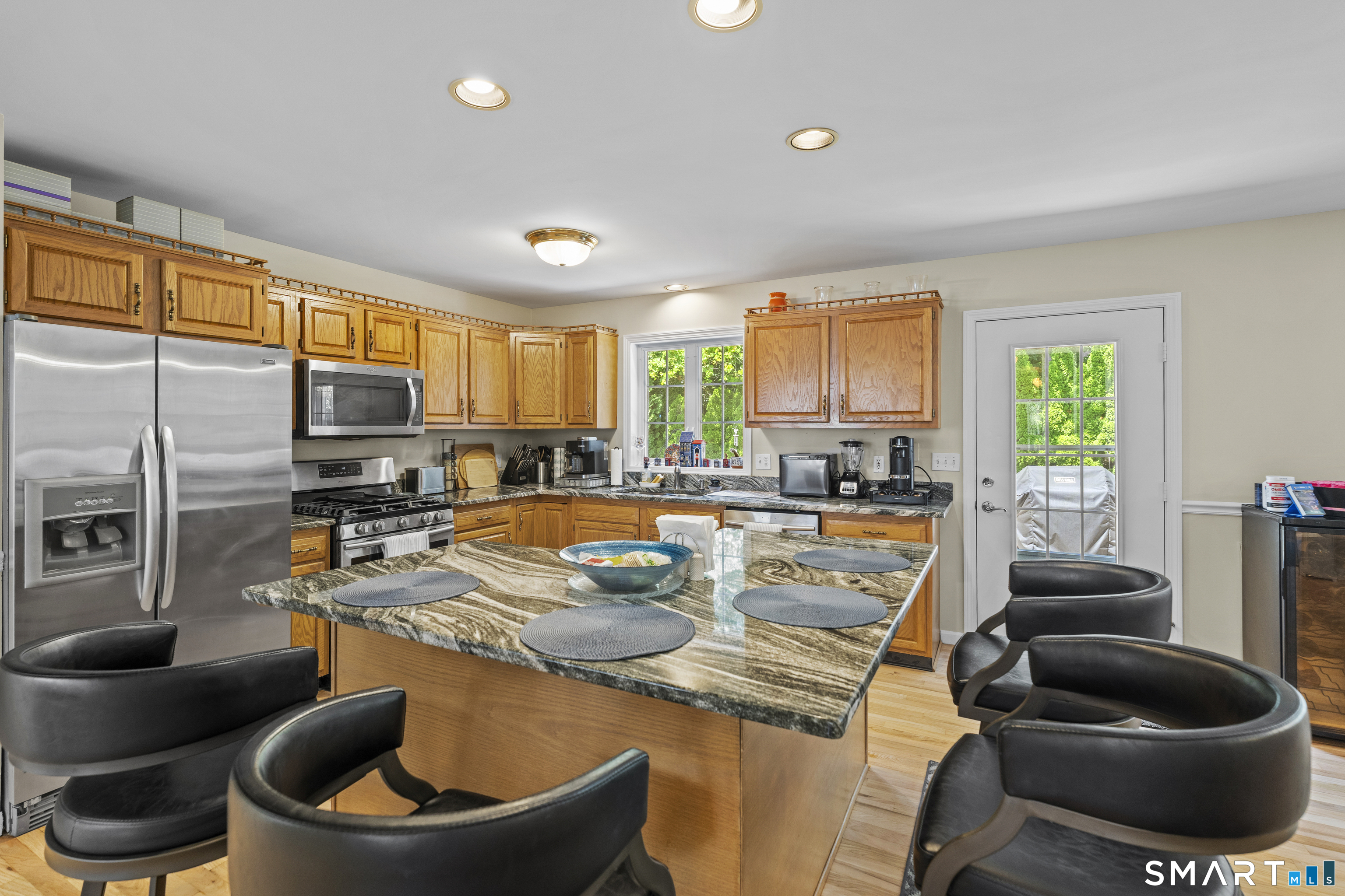 107 South Colman Road Wolcott, CT 06716 - Photo 5 of 38