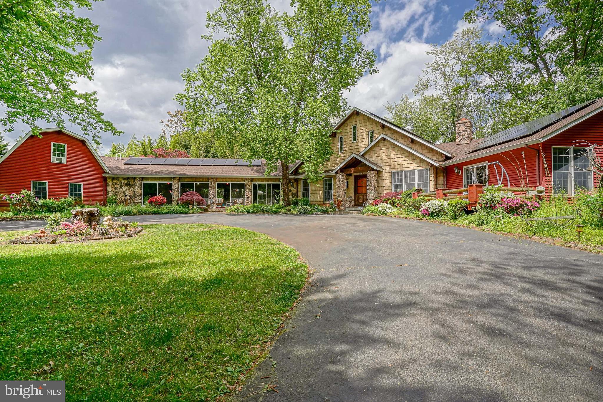 309 Creek Road Moorestown, NJ 08057 - Photo 2 of 47