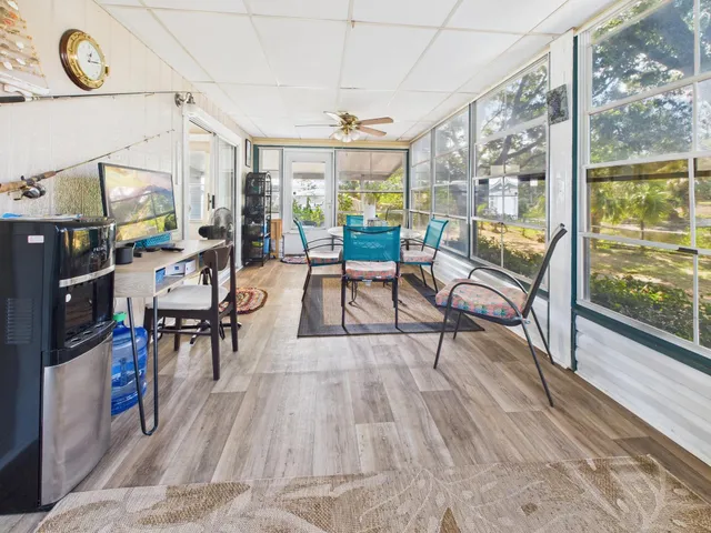 $295,000 | 407 Northeast 8th Avenue, Okeechobee, FL 34972