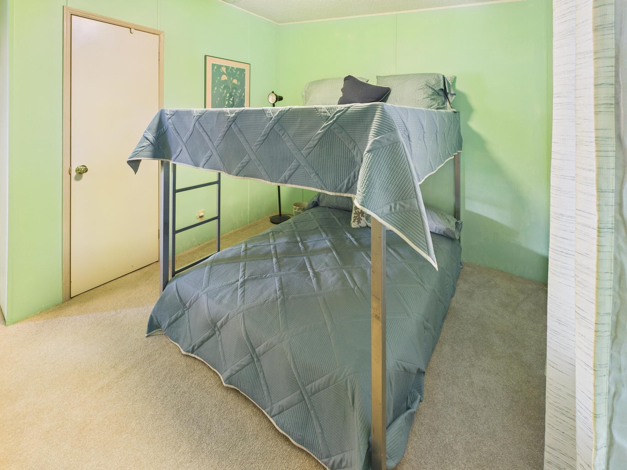 407 Northeast 8th Avenue Okeechobee, FL 34972 - Photo 38 of 66 CAM03600G0-PR0077-STILL056