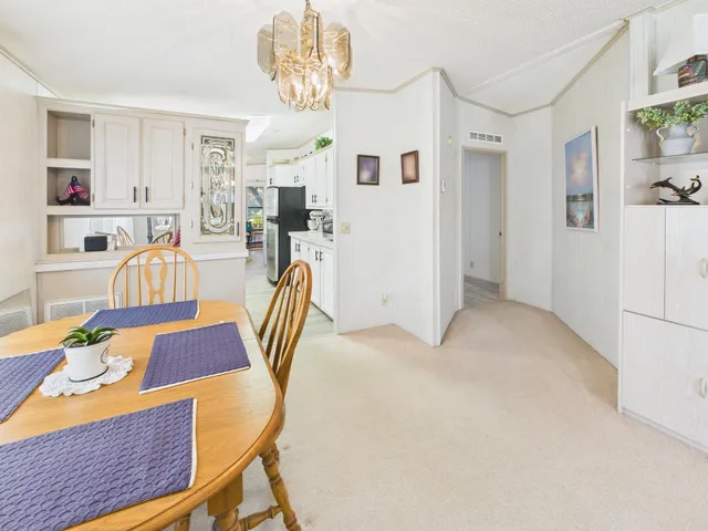 $295,000 | 407 Northeast 8th Avenue, Okeechobee, FL 34972