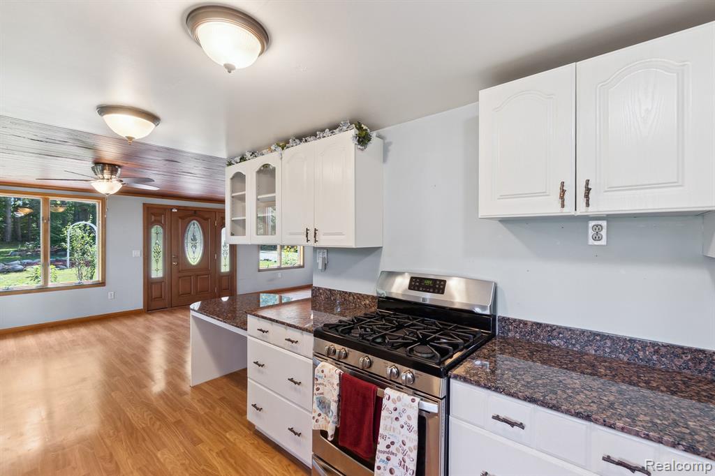 3990 South Sashabaw Road Clarkston, MI 48348 - Photo 9 of 34 Gallery Image 9
