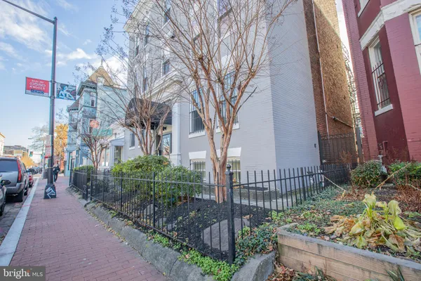 $2,095 | 1706 U Street Northwest, Unit B2, Washington, DC 20009
