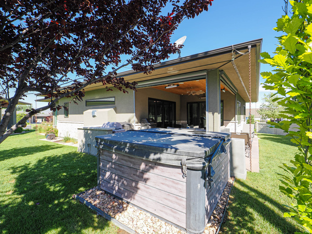 1283 Corner View Court Draper, UT 84020 - Photo 8 of 63