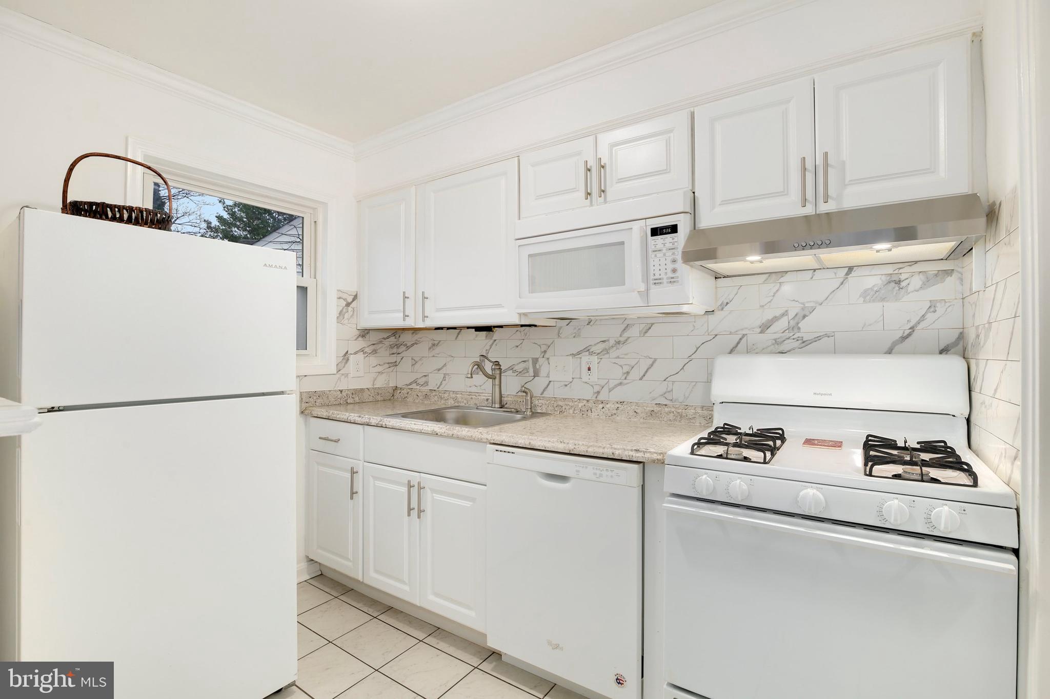 12510 Holdridge Road Silver Spring, MD 20906 - Photo 14 of 36