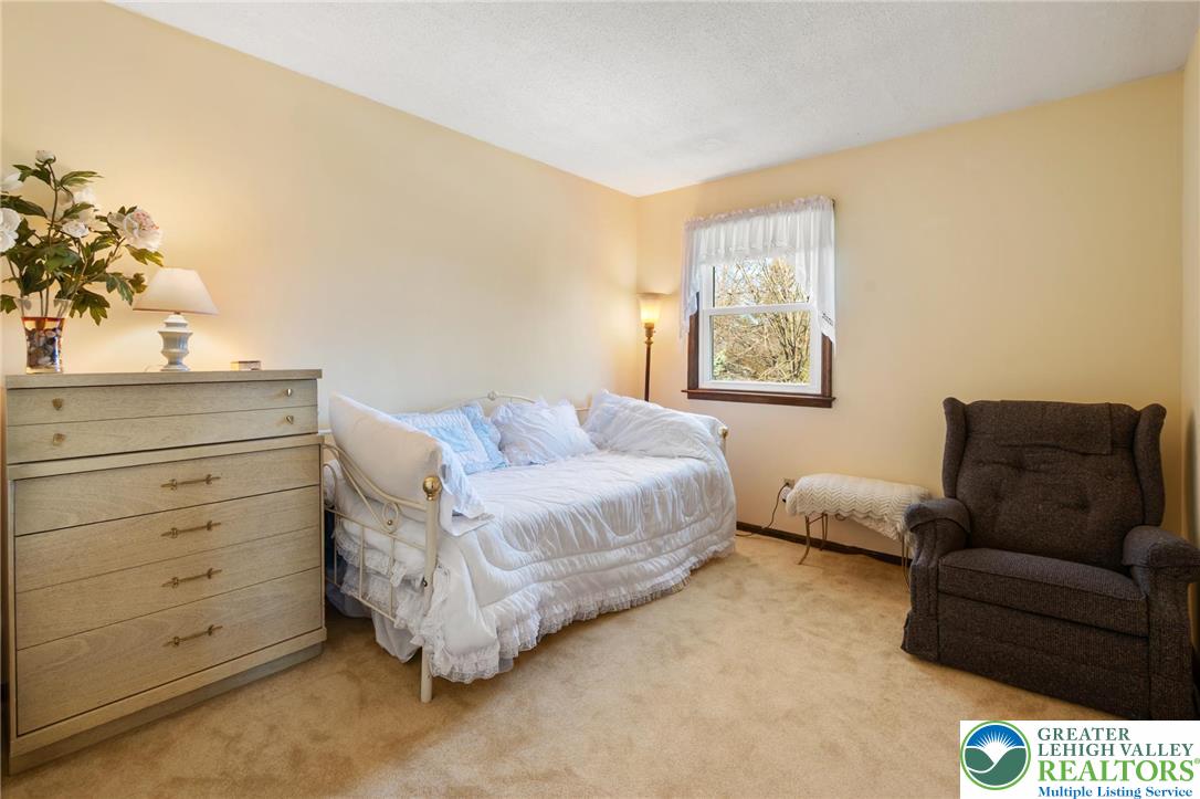 1029 Hawthorn Road Allentown, PA 18103 - Photo 28 of 48
