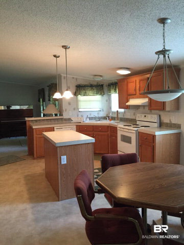 26176 Bruhn Road Elberta, AL 36530 - Photo 27 of 38 Kitchen/trailer 2
