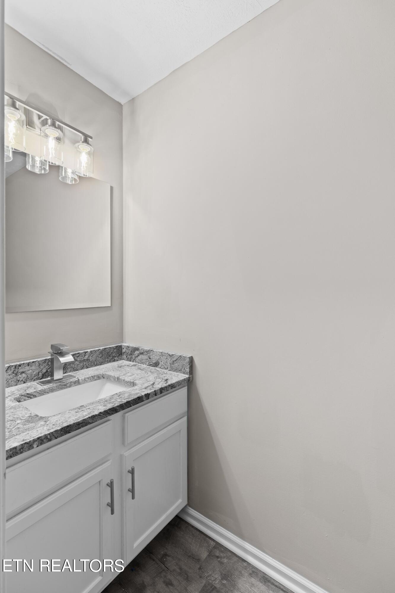 2134 Cartmill Drive Powell, TN 37849 - Photo 26 of 31 DL5A3971.jpg-SMALL