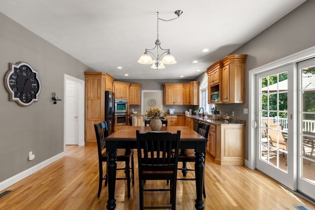 22 Thistle Road North Andover, MA 01845 - Photo 13 of 40 Gallery Image 13