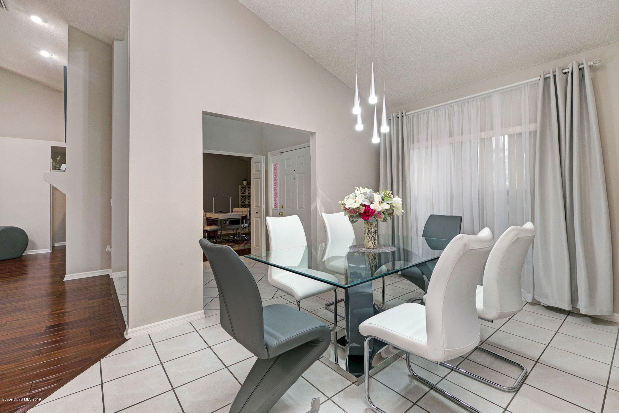 4188 Sparrow Hawk Road Melbourne, FL 32934 - Photo 17 of 40 85 Dining Room