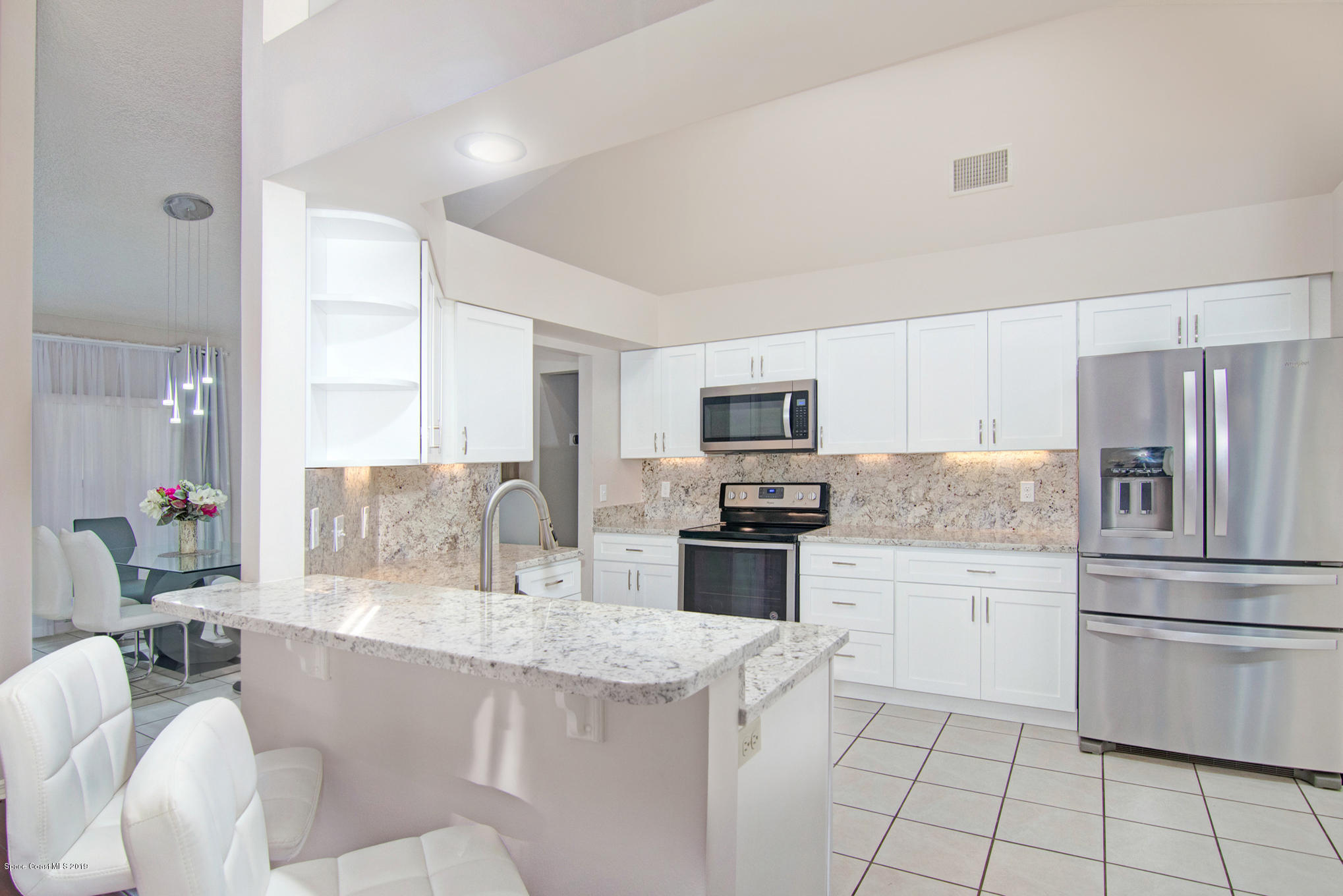 4188 Sparrow Hawk Road Melbourne, FL 32934 - Photo 5 of 40 34 Kitchen