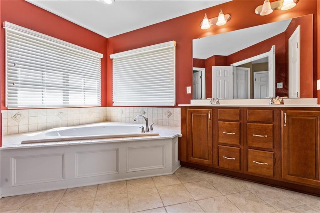 204 Rock Run Road Canonsburg, PA 15317 - Photo 15 of 24 Gallery Image 15