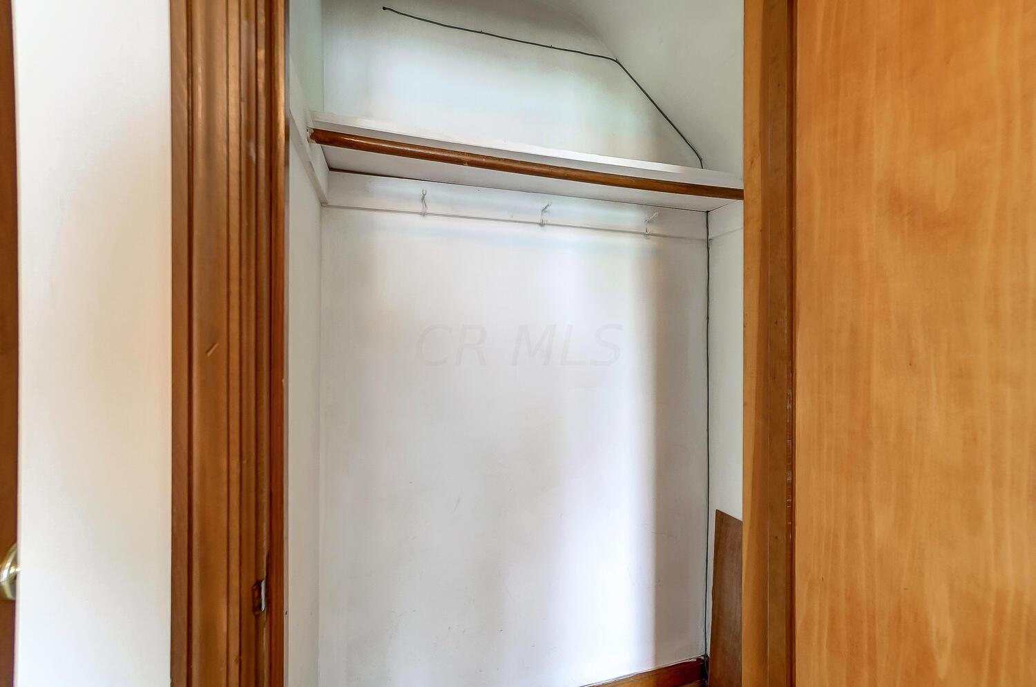 897 South Broadleigh Road Columbus, OH 43209 - Photo 26 of 46 Bedroom 2 Closet