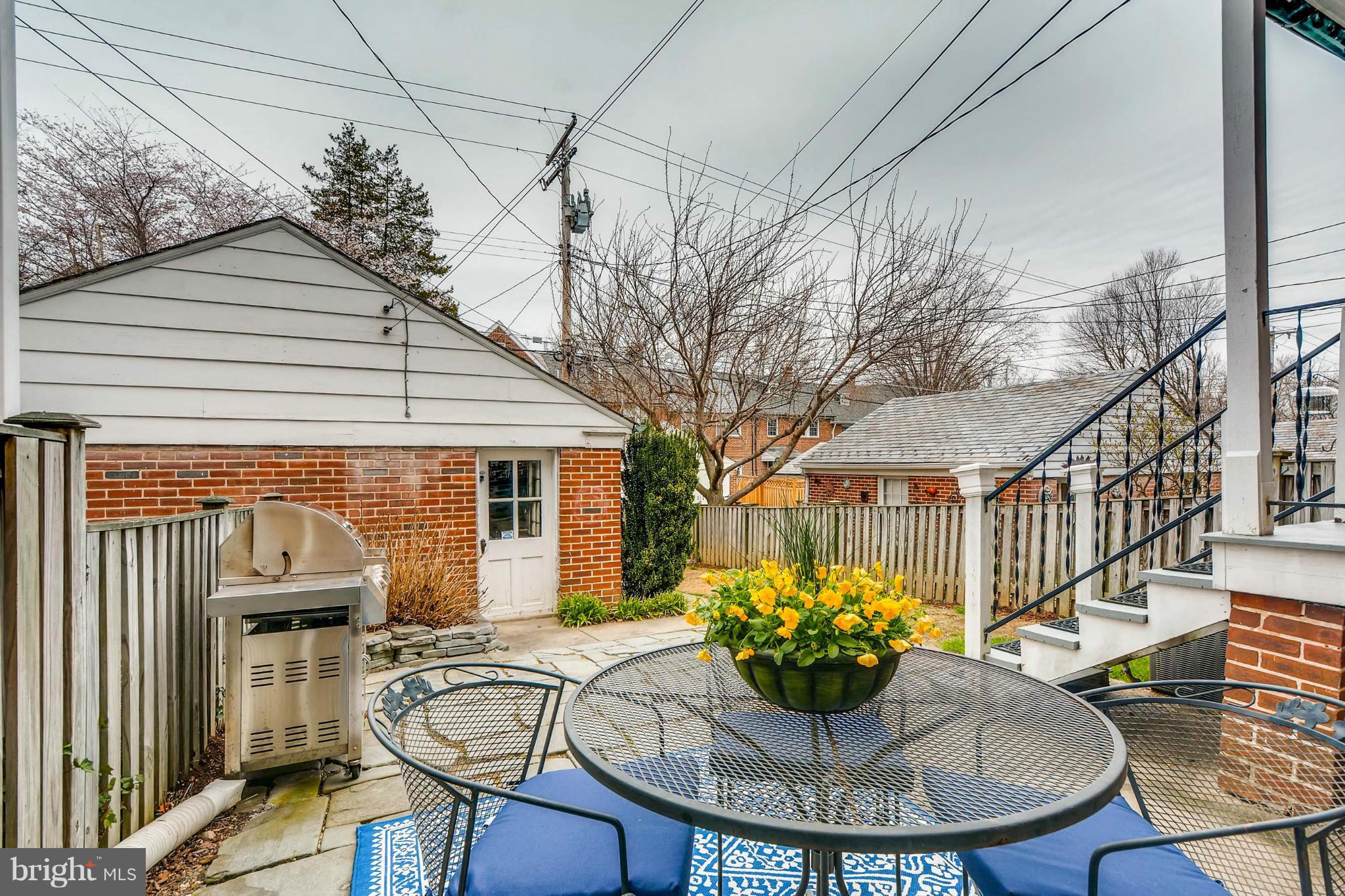 212 Hopkins Road Baltimore, MD 21212 - Photo 13 of 16 Exterior (Rear)