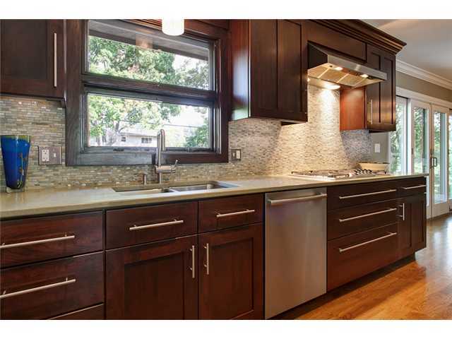 3090 Carisbrook Road Columbus, OH 43221 - Photo 11 of 24