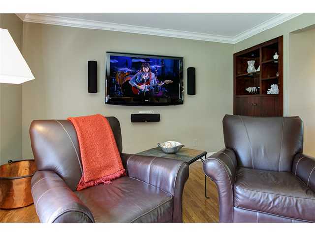 3090 Carisbrook Road Columbus, OH 43221 - Photo 6 of 24