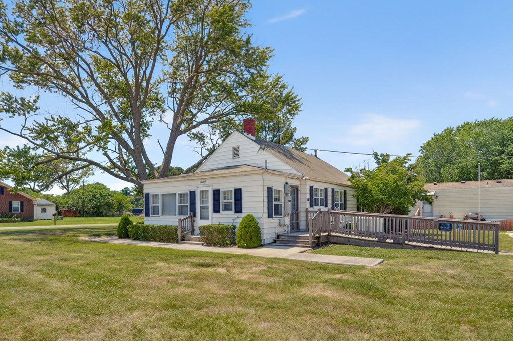 19080 Greenbush Road Parksley, VA 23421 - Photo 5 of 30