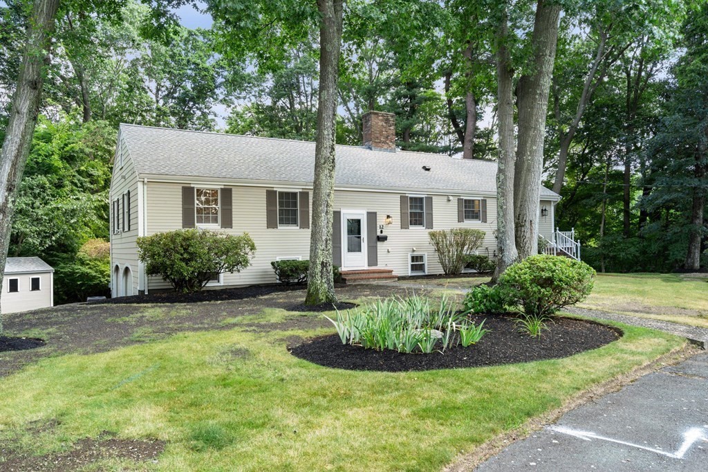 12 Fletcher Road, Lynnfield, MA 01940 Compass