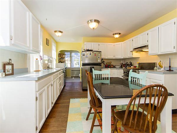 1 Poplar Street Stoneham, MA 02180 - Photo 8 of 16 Gallery Image 8
