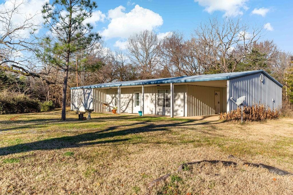 17811 Farm To Market Rd 273