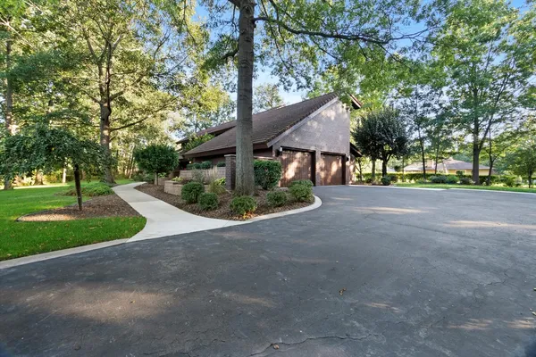 $625,000 | 3540 Haweswood Court, Crete, IL 60417