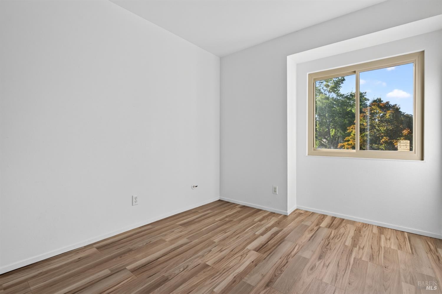 1713 Las Pravadas Court Santa Rosa, CA 95409 - Photo 20 of 32