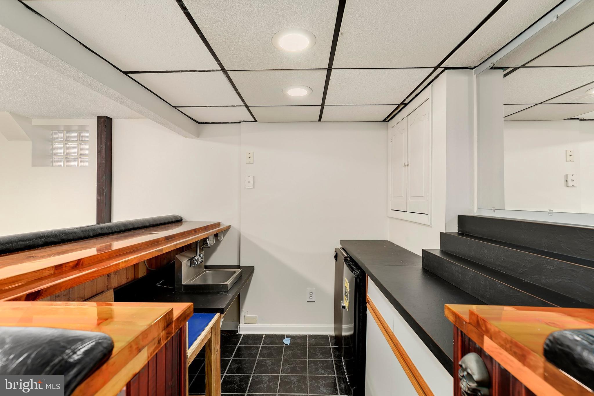 1809 Weyburn Road Baltimore, MD 21237 - Photo 29 of 45