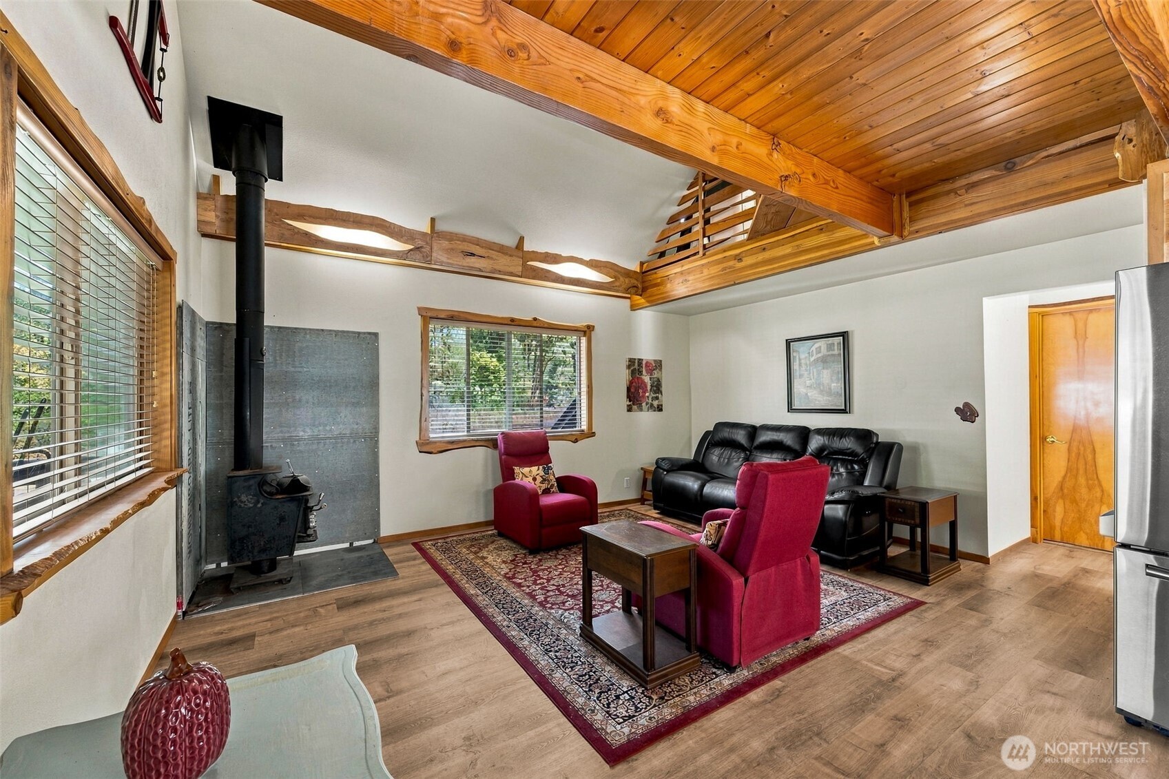 132 Findley Road Morton, WA 98356 - Photo 4 of 24 Gallery Image 4