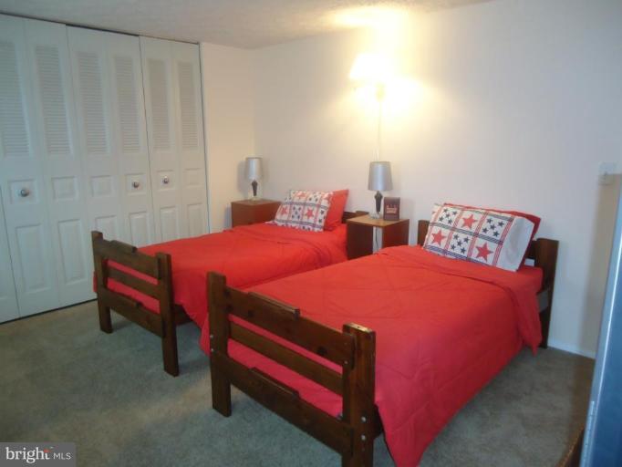 8459 Rushing Creek Court Springfield, VA 22153 - Photo 5 of 20 Bedroom #1