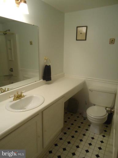 8459 Rushing Creek Court Springfield, VA 22153 - Photo 6 of 20 Bath #1