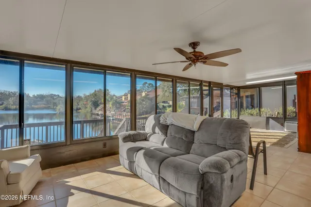 $329,000 | 8 Fox Valley Drive, Orange Park, FL 32073