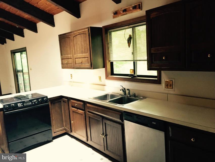 214 Geneva Avenue Silver Spring, MD 20910 - Photo 9 of 15 Kitchen