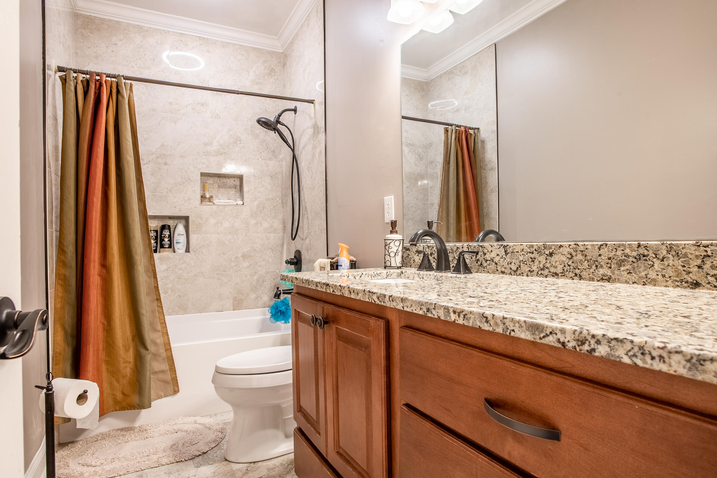1408 Saunders Road Ringgold, GA 30736 - Photo 36 of 64 REMODELED BATH